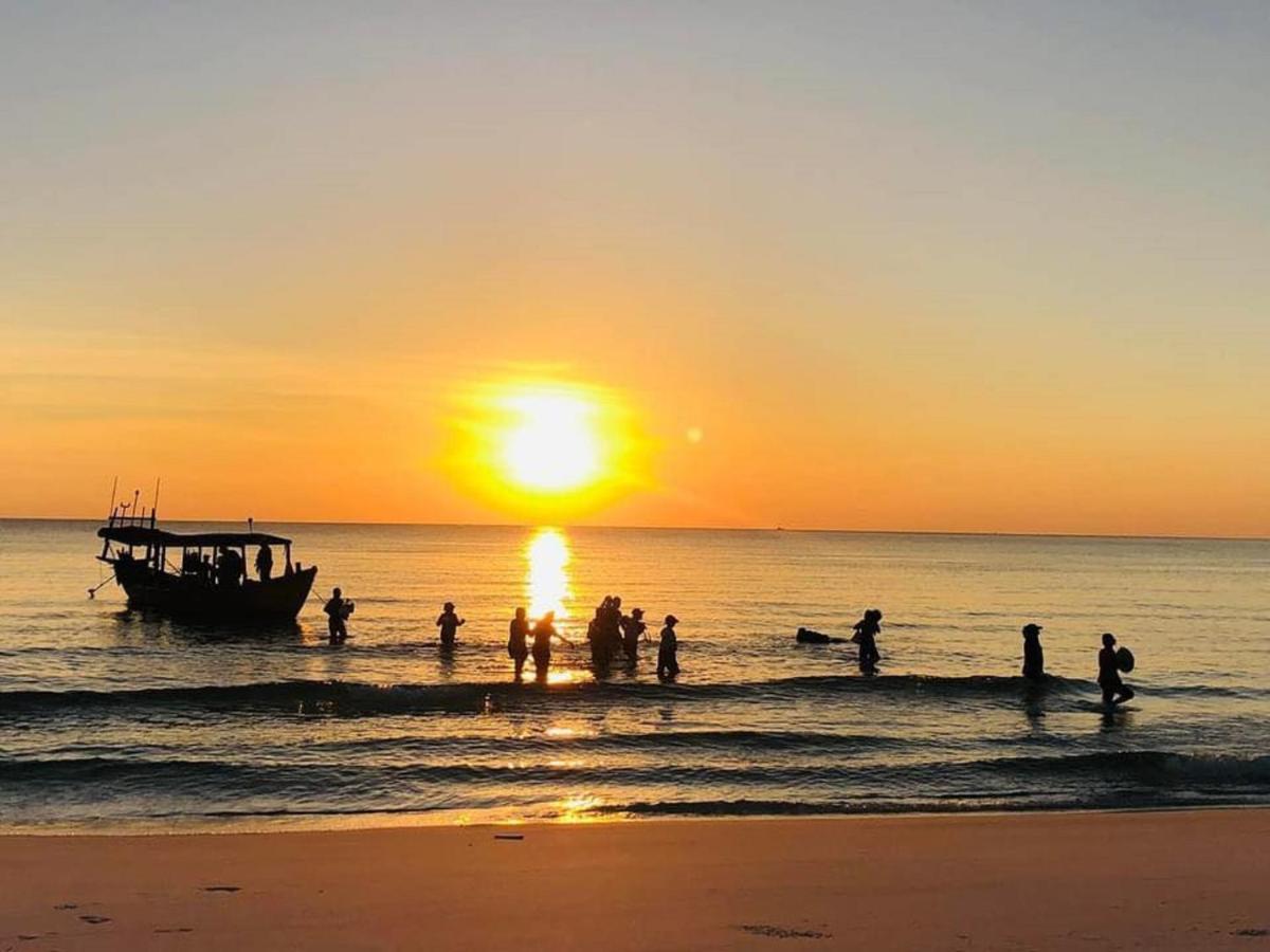 Long Beach Resort Koh Rong Sok San Village Екстериор снимка
